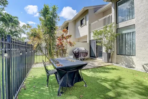 6595 Parkview Drive Boca Raton FL 33433