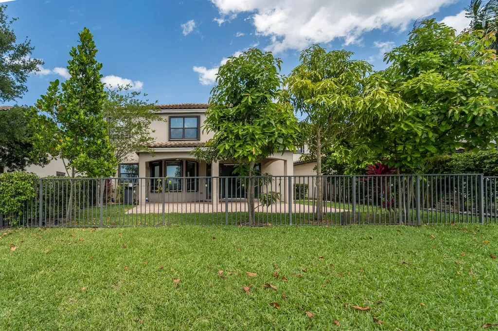 4521 Willow Basin Way Lake Worth FL 33467