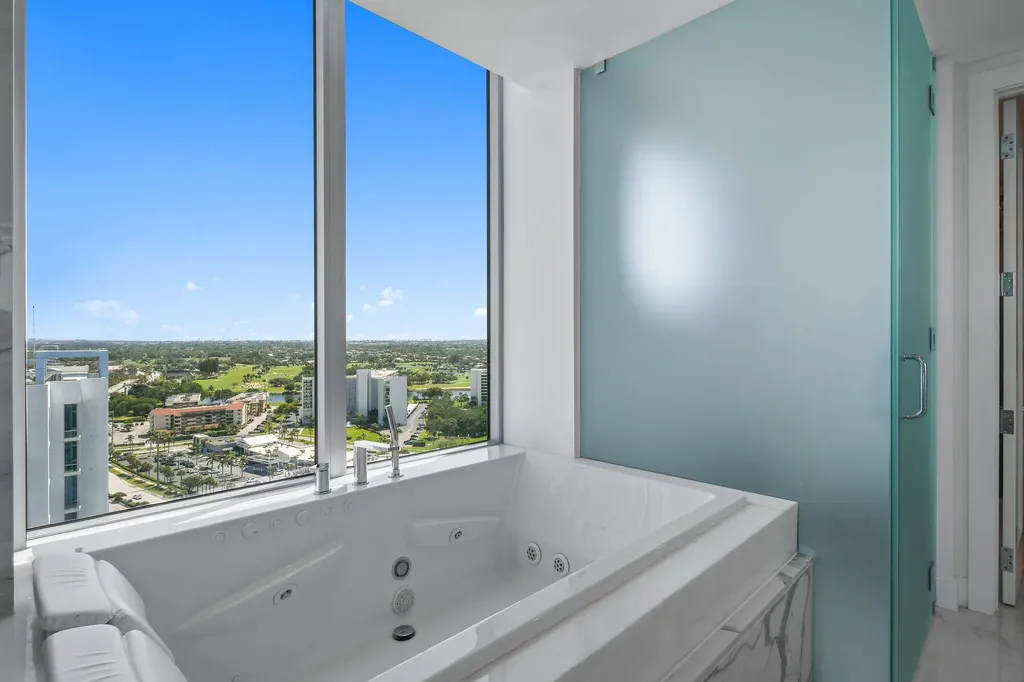 1 Water Club Way North Palm Beach FL 33408