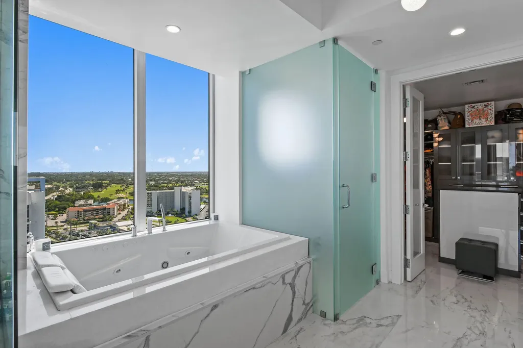 1 Water Club Way North Palm Beach FL 33408