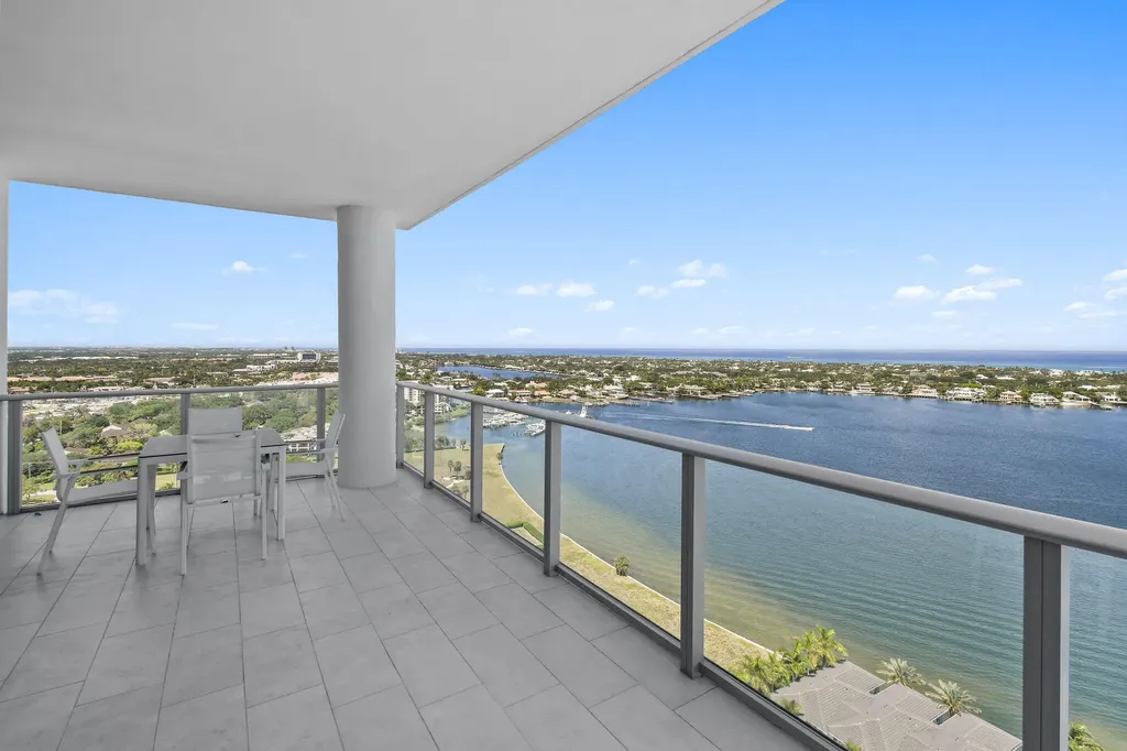 1 Water Club Way North Palm Beach FL 33408