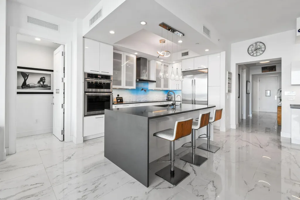 1 Water Club Way North Palm Beach FL 33408