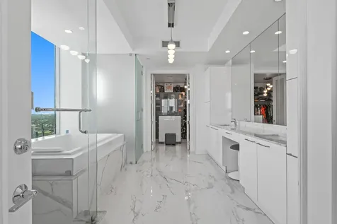 1 Water Club Way North Palm Beach FL 33408