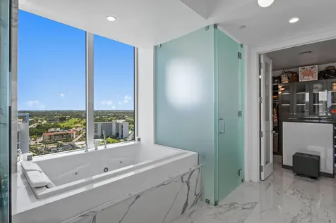 1 Water Club Way North Palm Beach FL 33408