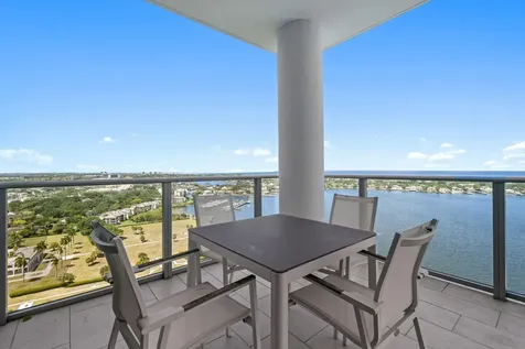 1 Water Club Way North Palm Beach FL 33408