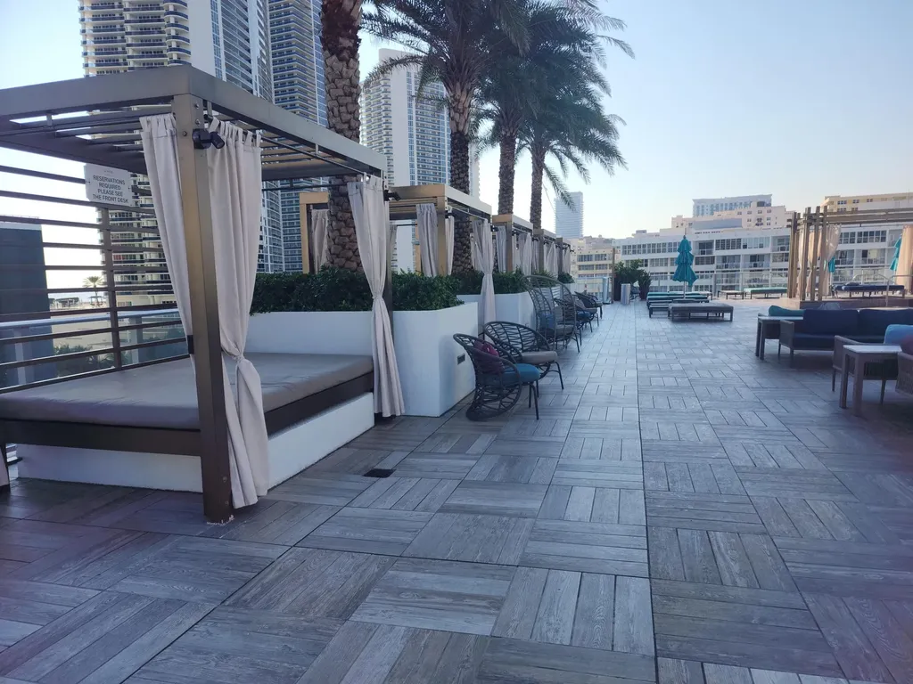 4010 S Ocean Drive Hollywood FL 33019