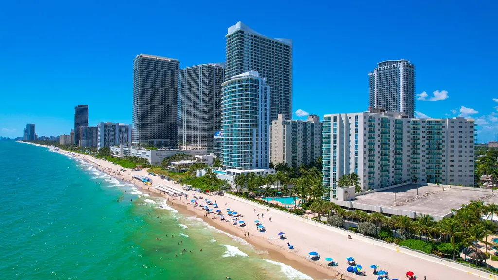 4010 S Ocean Drive Hollywood FL 33019