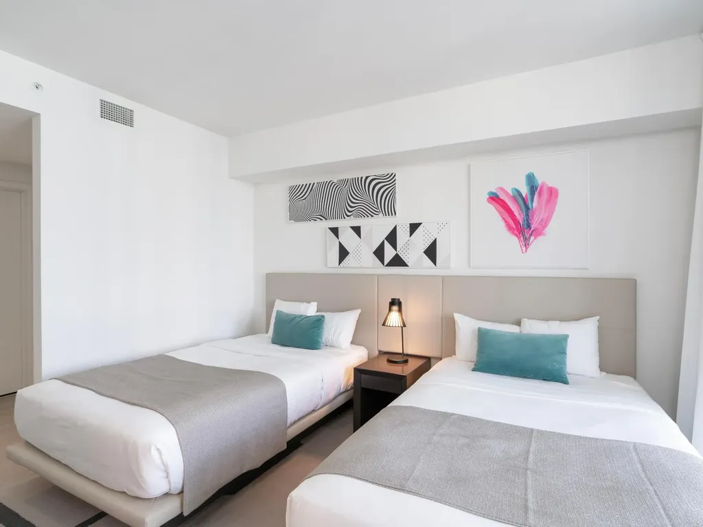 4010 S Ocean Drive Hollywood FL 33019
