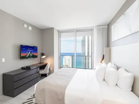 4010 S Ocean Drive Hollywood FL 33019