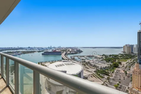 888 Biscayne Boulevard Miami FL 33132