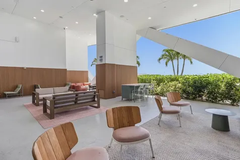 888 Biscayne Boulevard Miami FL 33132