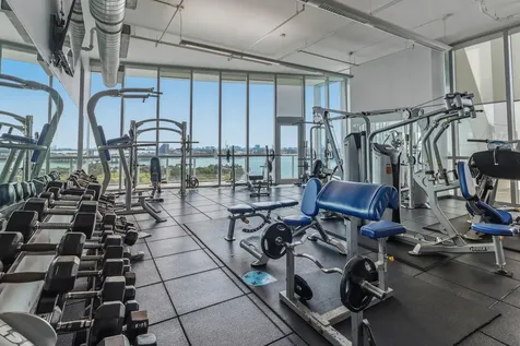 888 Biscayne Boulevard Miami FL 33132