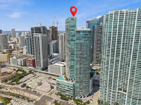 888 Biscayne Boulevard Miami FL 33132