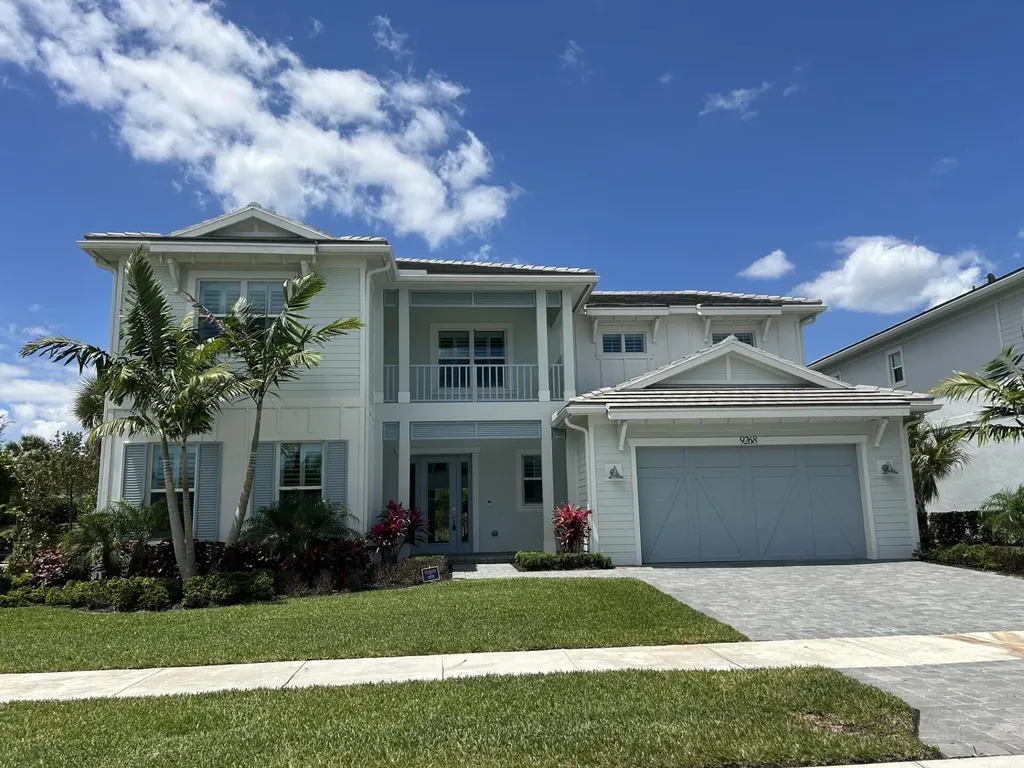 9268 Crestview Circle Palm Beach Gardens FL 33412