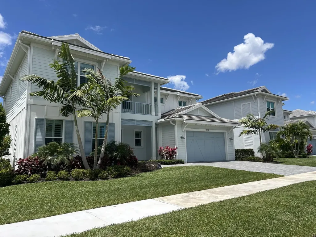 9268 Crestview Circle Palm Beach Gardens FL 33412