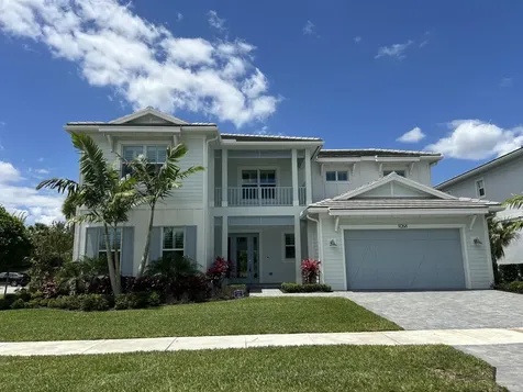 9268 Crestview Circle Palm Beach Gardens FL 33412