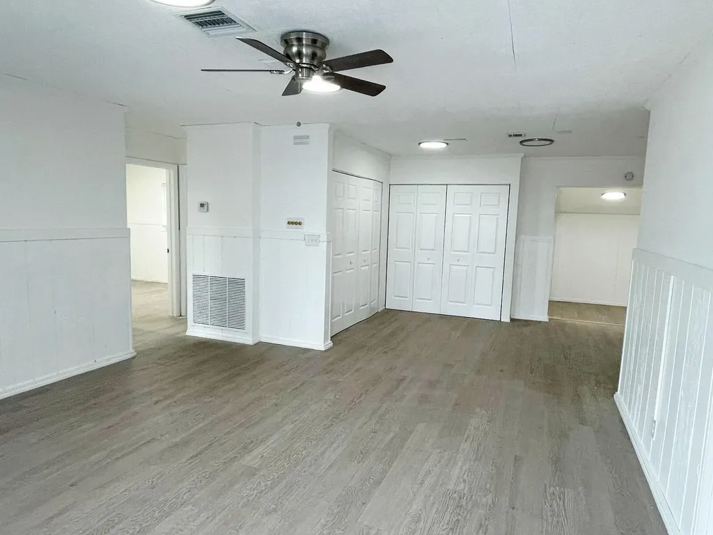 840 NW 33rd Street Oakland Park FL 33309