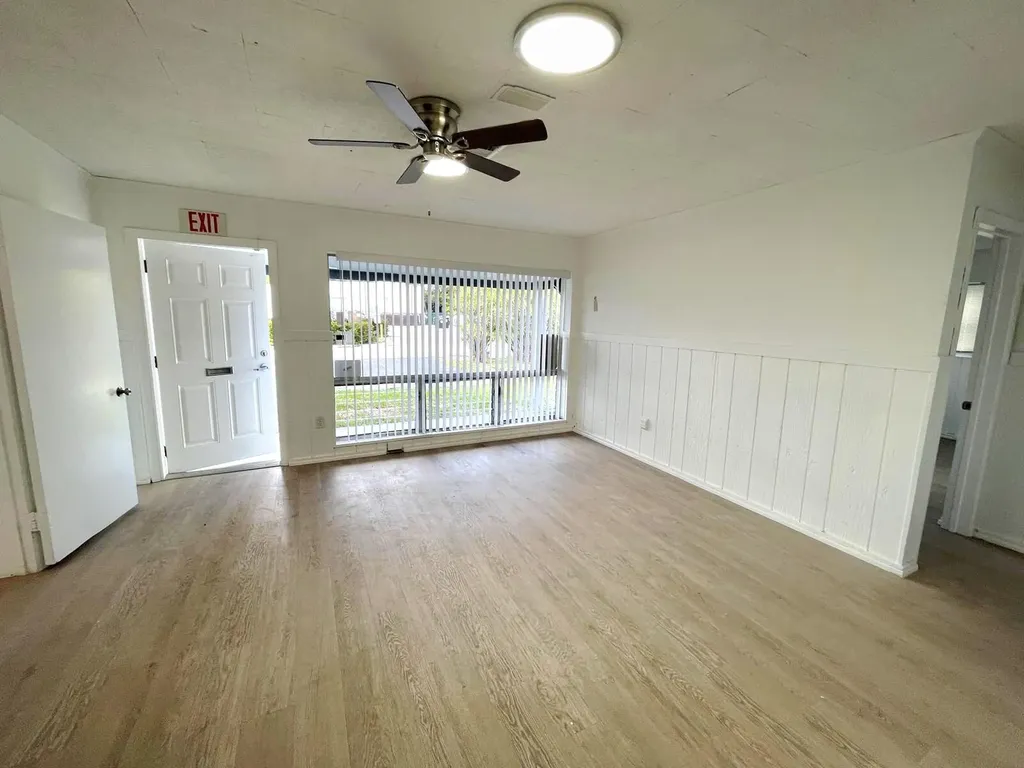 840 NW 33rd Street Oakland Park FL 33309