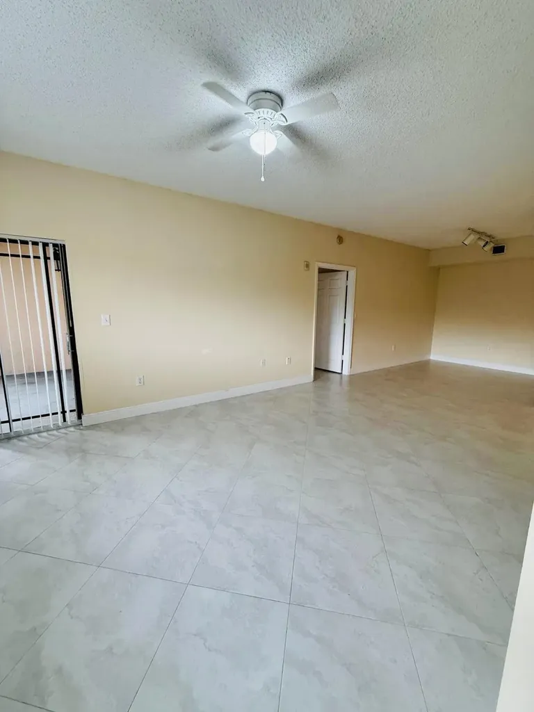 2917 Tuscany Court Palm Beach Gardens FL 33410