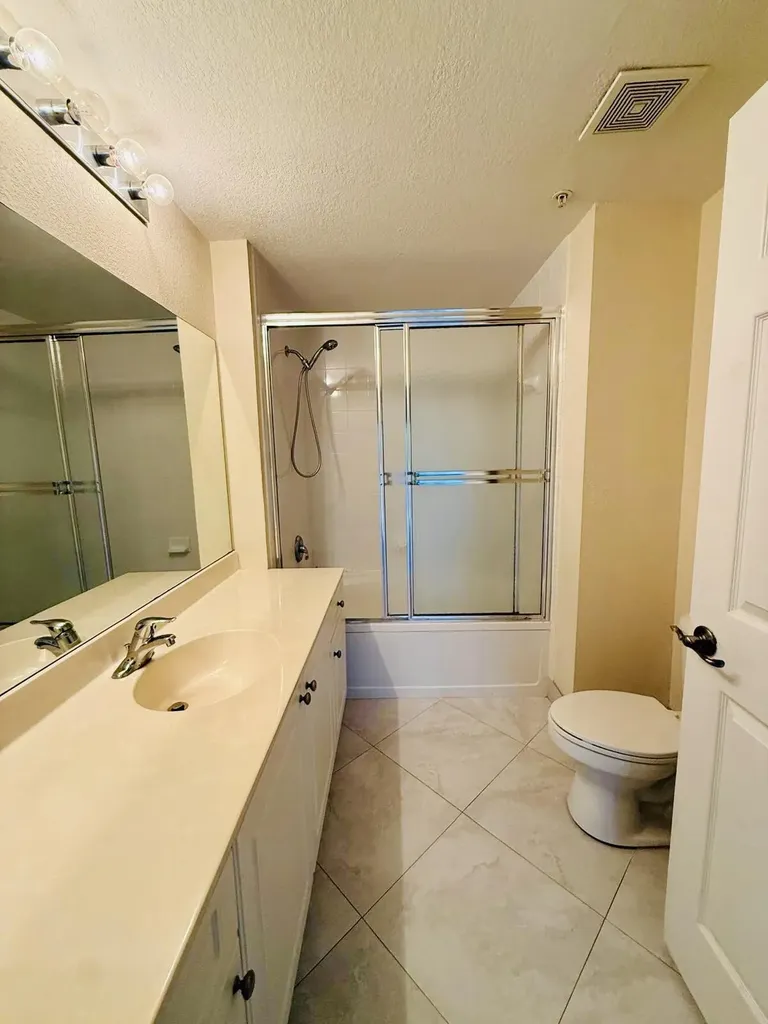 2917 Tuscany Court Palm Beach Gardens FL 33410