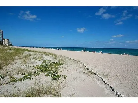 1900 S Ocean Boulevard Lauderdale By The Sea FL 33062