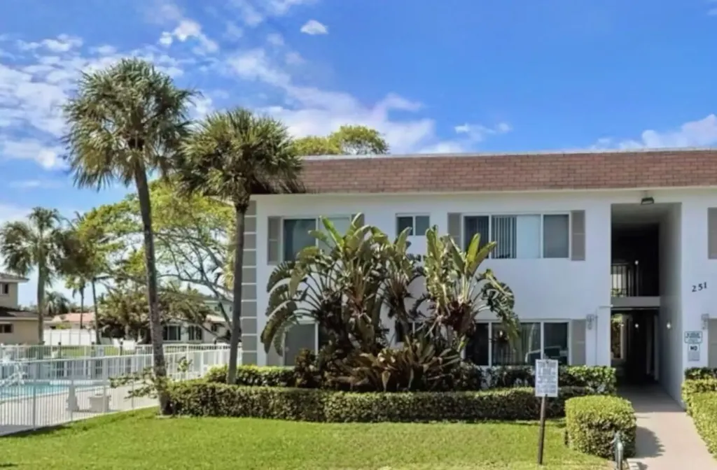 251 SE 6th Avenue Pompano Beach FL 33060