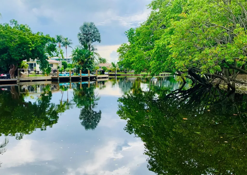 251 SE 6th Avenue Pompano Beach FL 33060