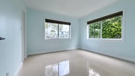 251 SE 6th Avenue Pompano Beach FL 33060