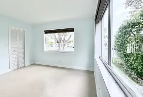251 SE 6th Avenue Pompano Beach FL 33060