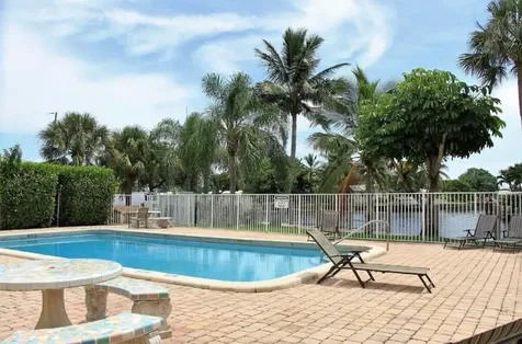 251 SE 6th Avenue Pompano Beach FL 33060
