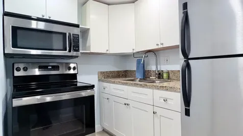 251 SE 6th Avenue Pompano Beach FL 33060