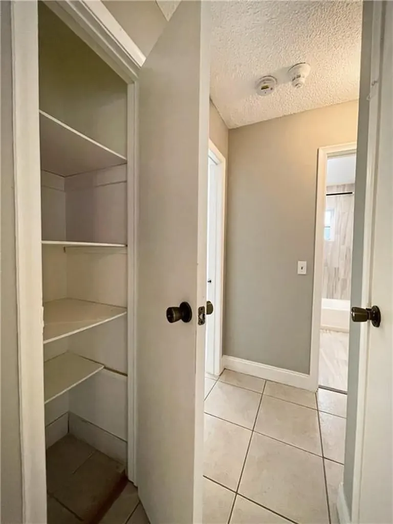 11420 NW 35th Street Sunrise FL 33323