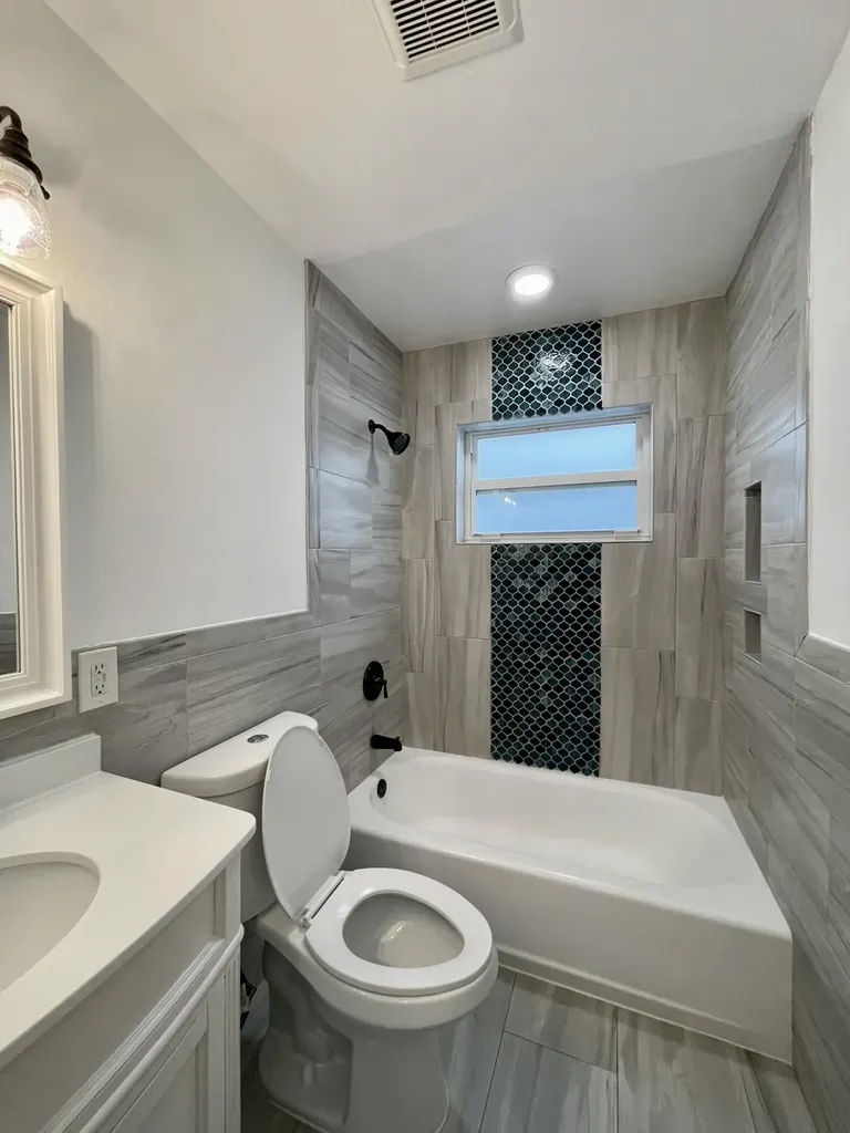 11420 NW 35th Street Sunrise FL 33323