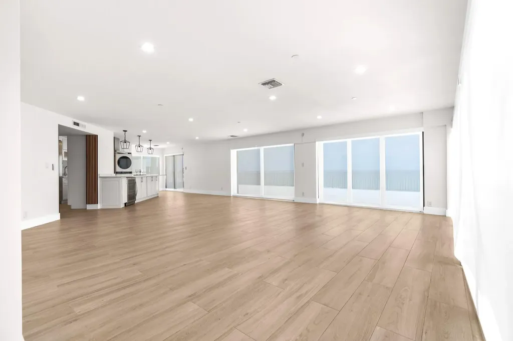665 SE 21st Avenue Deerfield Beach FL 33441