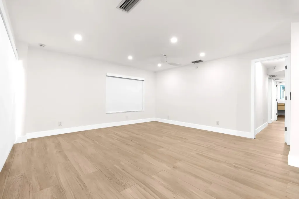 665 SE 21st Avenue Deerfield Beach FL 33441