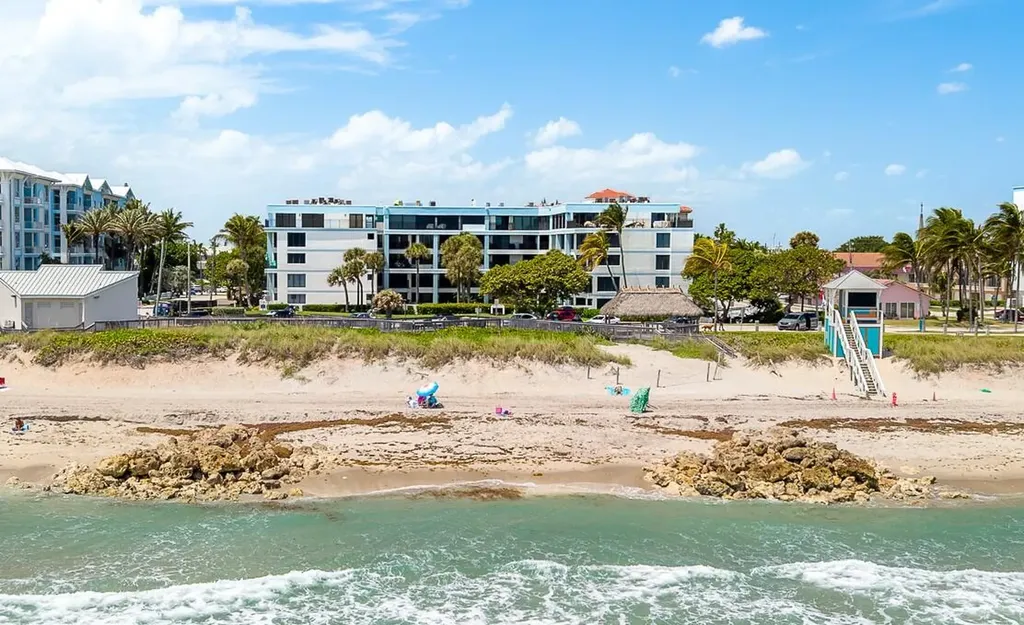 665 SE 21st Avenue Deerfield Beach FL 33441