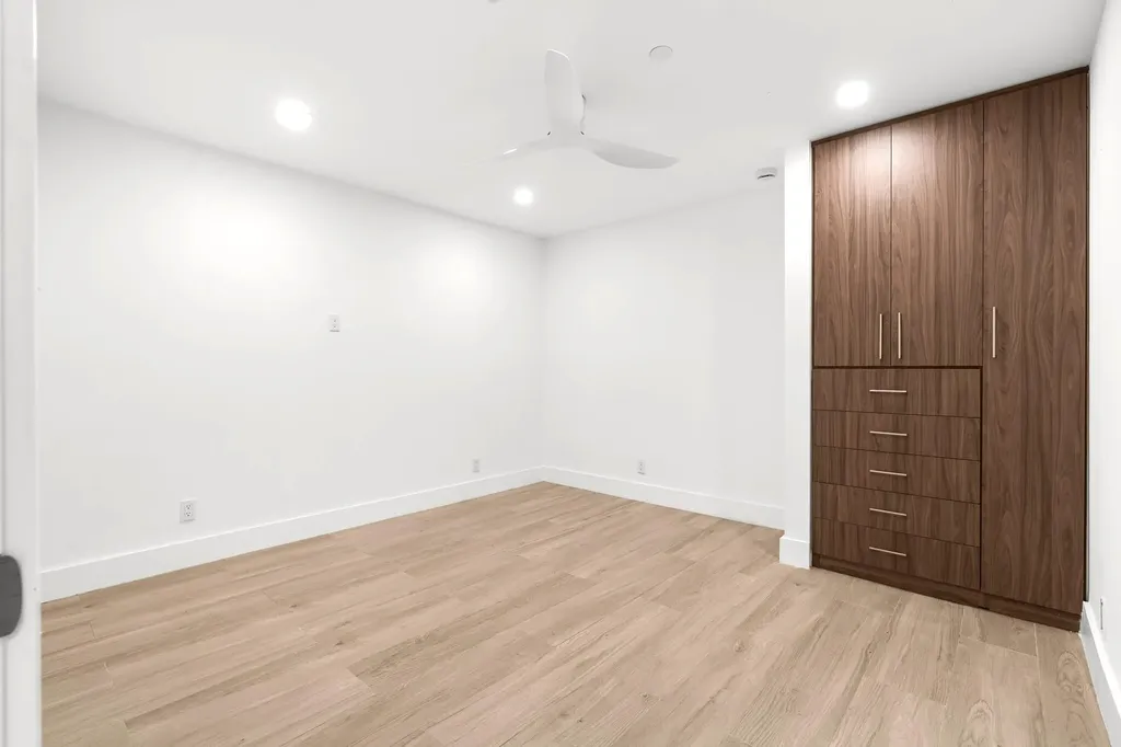 665 SE 21st Avenue Deerfield Beach FL 33441