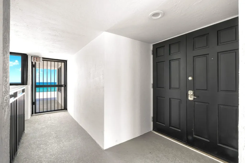 665 SE 21st Avenue Deerfield Beach FL 33441