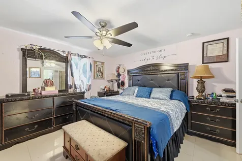 2350 NW 60th Avenue Sunrise FL 33313