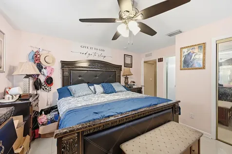 2350 NW 60th Avenue Sunrise FL 33313