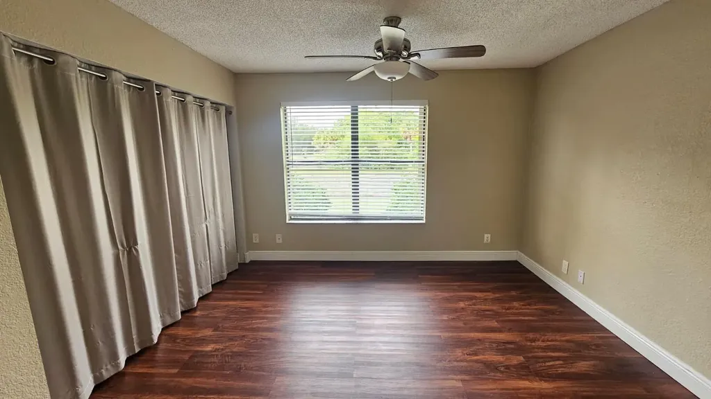 1581 Balfour Point Drive West Palm Beach FL 33411