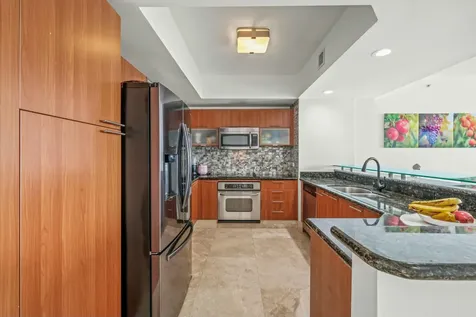 2640 Lake Shore Drive Riviera Beach FL 33404