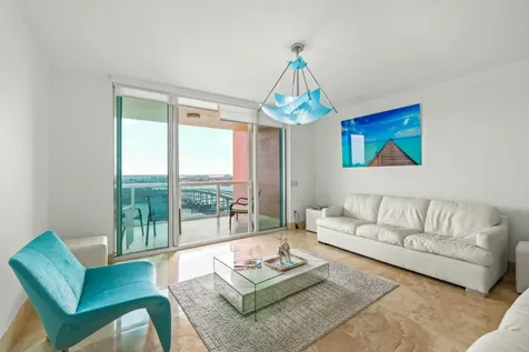 2640 Lake Shore Drive Riviera Beach FL 33404