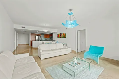 2640 Lake Shore Drive Riviera Beach FL 33404
