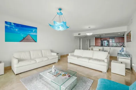 2640 Lake Shore Drive Riviera Beach FL 33404