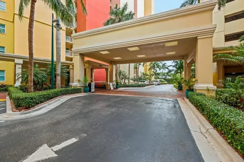 2640 Lake Shore Drive Riviera Beach FL 33404