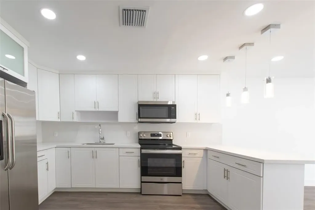 2921 NW 25th Street Fort Lauderdale FL 33311