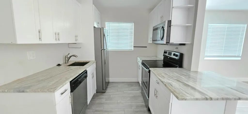 115 SW 1st Avenue Boynton Beach FL 33435