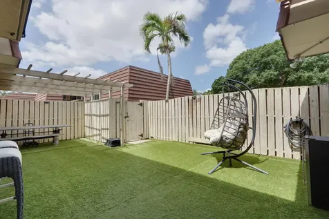 1614 16th Lane Palm Beach Gardens FL 33418