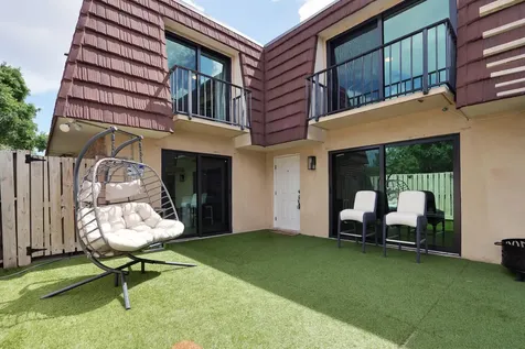 1614 16th Lane Palm Beach Gardens FL 33418